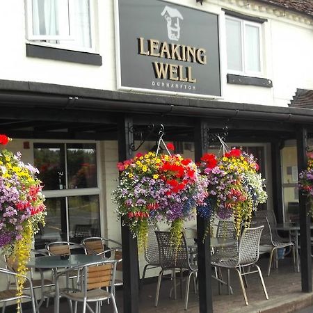 The Leaking Well Bed & Breakfast Dunhampton Exterior photo