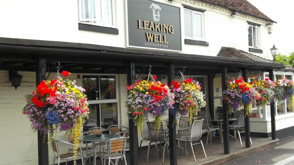 The Leaking Well Bed & Breakfast Dunhampton Exterior photo