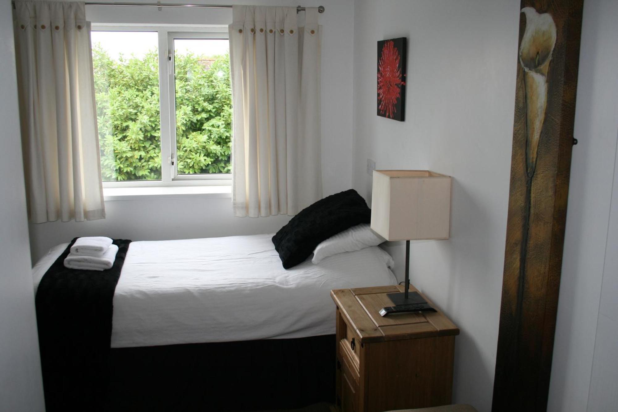 The Leaking Well Bed & Breakfast Dunhampton Exterior photo